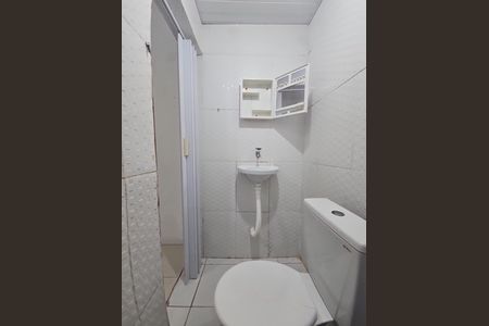 Casa para alugar com 55m², 3 quartos e sem vaga Casa para alugar com 55m², 3 quartos e sem vagaBanheiro da Suíte