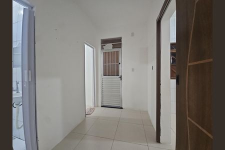 Casa para alugar com 55m², 3 quartos e sem vaga Casa para alugar com 55m², 3 quartos e sem vagaCorredor
