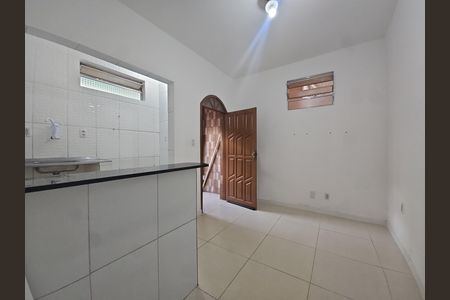 Sala/Cozinha de casa para alugar com 3 quartos, 55m² em Boca do Rio, Salvador