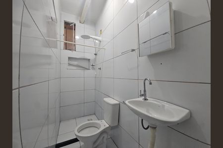 Casa para alugar com 55m², 3 quartos e sem vaga Casa para alugar com 55m², 3 quartos e sem vagaBanheiro Corredor