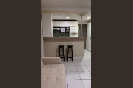 Cozinha de apartamento para alugar com 1 quarto, 40m² em Barra da Tijuca, Rio de Janeiro