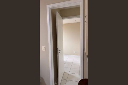 Corredor de apartamento para alugar com 1 quarto, 40m² em Barra da Tijuca, Rio de Janeiro