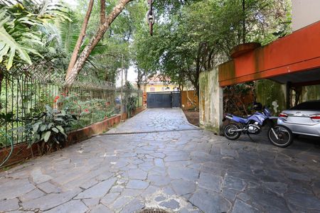 Garagem de casa à venda com 5 quartos, 824m² em Fazenda Morumbi, São Paulo