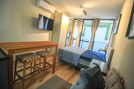 Kitnet/Studio à venda com 1 quarto, 26m² em Vila Invernada, São Paulo