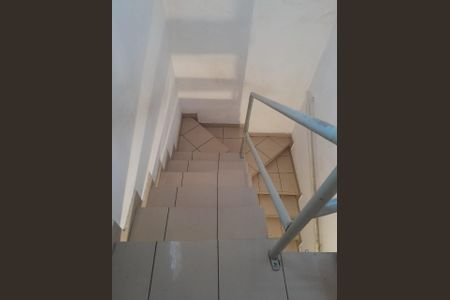 Escada de casa à venda com 6 quartos, 224m² em Santo Antônio, São Caetano do Sul