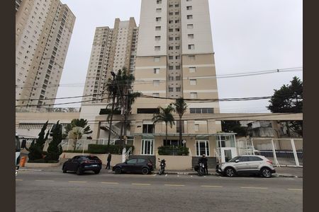 Fachada de apartamento para alugar com 2 quartos, 53m² em Piraporinha, Diadema