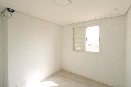 Quarto 2 de apartamento para alugar com 2 quartos, 53m² em Piraporinha, Diadema