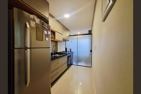 Cozinha de apartamento à venda com 2 quartos, 52m² em Umarizal, São Paulo