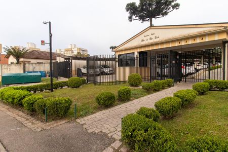 Apartamento à venda com 71m², 3 quartos e 1 vaga Apartamento à venda com 71m², 3 quartos e 1 vagaFachada e portaria