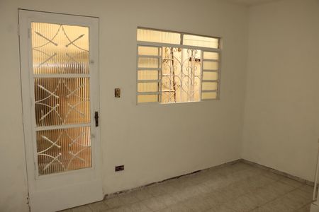 Casa para alugar com 2 quartos, 90m² em Jardim Vila Formosa, São Paulo