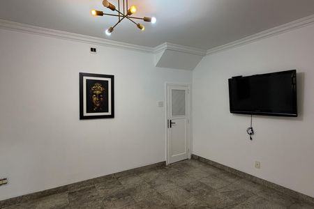 Casa para alugar com 200m², 3 quartos e 2 vagas Casa para alugar com 200m², 3 quartos e 2 vagasSala 2