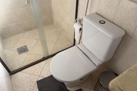 Casa para alugar com 200m², 3 quartos e 2 vagas Casa para alugar com 200m², 3 quartos e 2 vagasBanheiro da Suíte 1