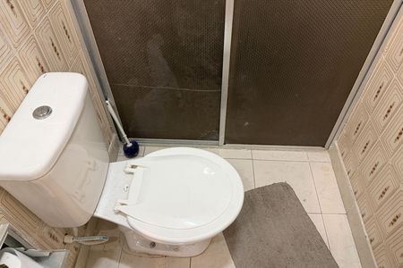 Casa para alugar com 200m², 3 quartos e 2 vagas Casa para alugar com 200m², 3 quartos e 2 vagasBanheiro de Serviço