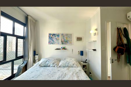 Apartamento à venda com 100m², 3 quartos e 1 vaga Apartamento à venda com 100m², 3 quartos e 1 vagaSuite