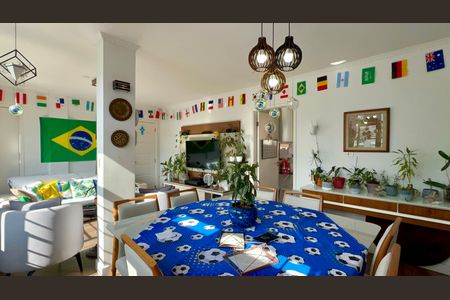Apartamento à venda com 100m², 3 quartos e 1 vaga Apartamento à venda com 100m², 3 quartos e 1 vagaSala de Jantar