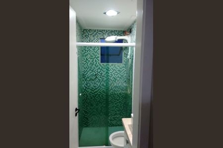 Banheiro de apartamento à venda com 2 quartos, 42m² em Vila Chabilandia, São Paulo