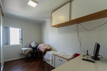 Apartamento à venda com 350m², 4 quartos e 3 vagasQuarto 2