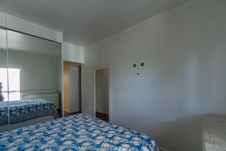 Apartamento à venda com 350m², 4 quartos e 3 vagasSuíte 2