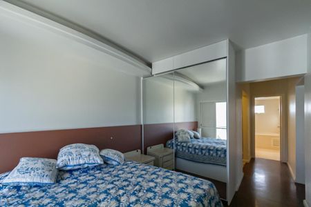 Apartamento à venda com 350m², 4 quartos e 3 vagasSuíte 2