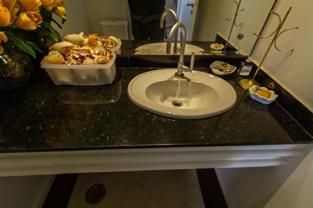 Apartamento à venda com 350m², 4 quartos e 3 vagasLavabo