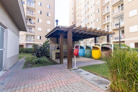 Apartamento para alugar com 76m², 2 quartos e 1 vaga Apartamento para alugar com 76m², 2 quartos e 1 vagaÁrea comum - Churrasqueira