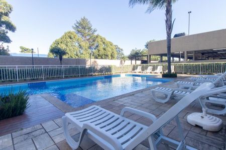 Apartamento para alugar com 76m², 2 quartos e 1 vaga Apartamento para alugar com 76m², 2 quartos e 1 vagaÁrea comum - Piscina