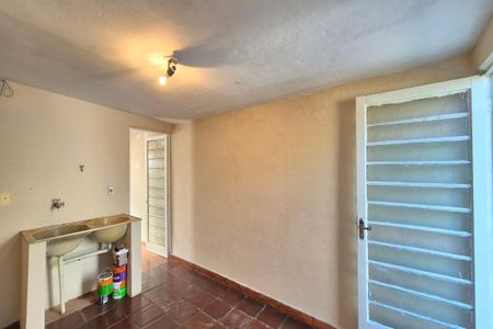Área de Serviço de casa para alugar com 3 quartos, 80m² em Jardim Roseira, Campinas
