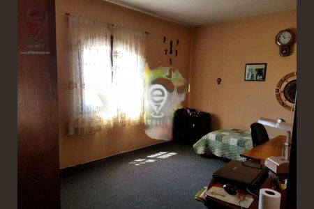 Casa à venda com 4 quartos, 200m² em Jardim Umuarama, São Paulo