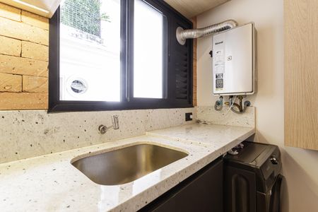 Área de Serviço de apartamento para alugar com 2 quartos, 70m² em Cidade Monções, São Paulo