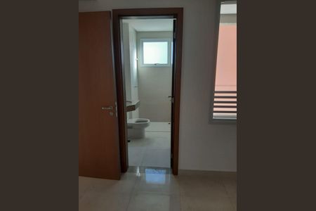 Apartamento à venda com 64m², 2 quartos e 1 vaga Apartamento à venda com 64m², 2 quartos e 1 vagaBanheiro