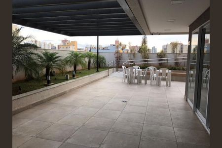 Apartamento à venda com 64m², 2 quartos e 1 vaga Apartamento à venda com 64m², 2 quartos e 1 vagaÁrea externa