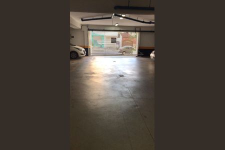 Garagem de apartamento à venda com 2 quartos, 64m² em Setor Leste Universitário, Goiânia