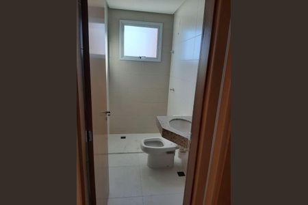 Apartamento à venda com 64m², 2 quartos e 1 vaga Apartamento à venda com 64m², 2 quartos e 1 vagaBanheiro