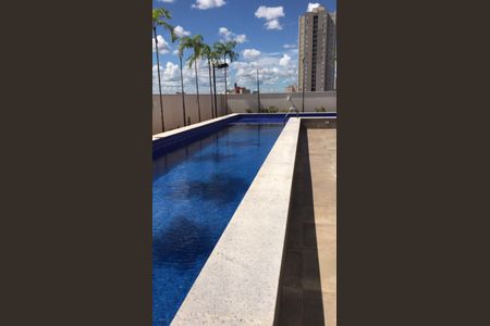 Apartamento à venda com 64m², 2 quartos e 1 vaga Apartamento à venda com 64m², 2 quartos e 1 vagaPiscina