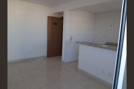 Apartamento à venda com 2 quartos, 64m² em Setor Leste Universitário, Goiânia