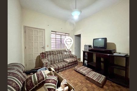 Casa à venda com 3 quartos, 326m² em Cidade Vargas, São Paulo