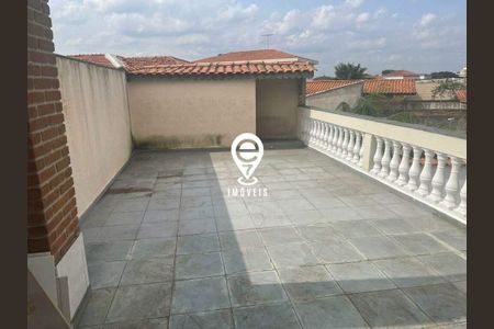 Casa à venda com 6 quartos, 282m² em Cidade Vargas, São Paulo