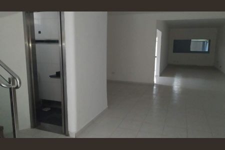 Casa à venda com 4 quartos, 318m² em Brooklin, São Paulo