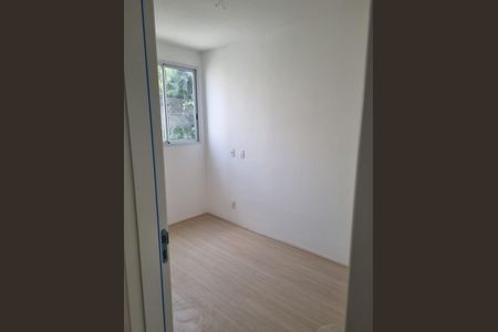 Quarto de apartamento à venda com 2 quartos, 47m² em Bonsucesso, Rio de Janeiro