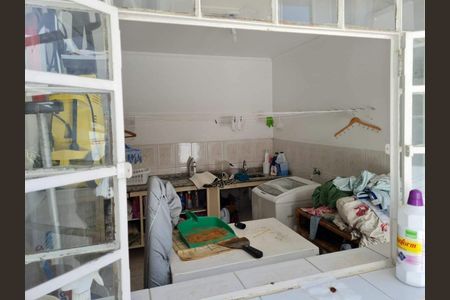 Casa à venda com 3 quartos, 230m² em Campo Belo, São Paulo