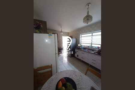 Casa à venda com 3 quartos, 125m² em Vila Brasilina, São Paulo