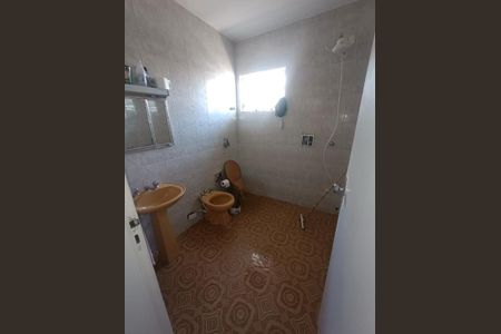 Casa à venda com 3 quartos, 125m² em Vila Brasilina, São Paulo