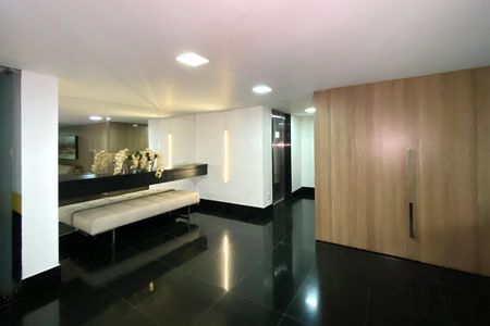 Apartamento à venda com 140m², 3 quartos e 3 vagas Apartamento à venda com 140m², 3 quartos e 3 vagasÁrea comum