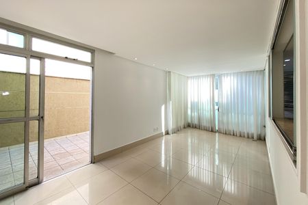 Apartamento à venda com 140m², 3 quartos e 3 vagas Apartamento à venda com 140m², 3 quartos e 3 vagasSala