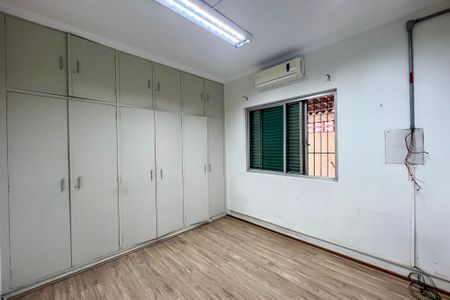 Quarto 1 de casa para alugar com 5 quartos, 260m² em Cursino, São Paulo