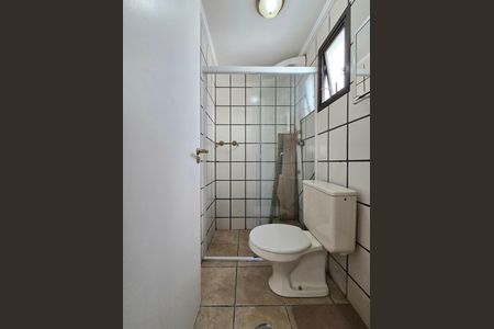 Apartamento para alugar com 180m², 4 quartos e 3 vagas Apartamento para alugar com 180m², 4 quartos e 3 vagasBanheiro de serviço
