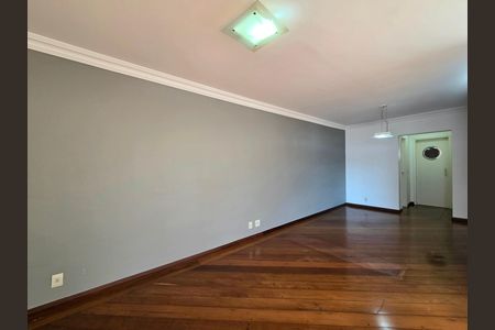 Apartamento para alugar com 180m², 4 quartos e 3 vagas Apartamento para alugar com 180m², 4 quartos e 3 vagasSala