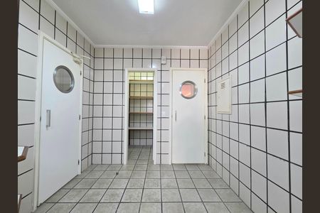 Apartamento para alugar com 180m², 4 quartos e 3 vagas Apartamento para alugar com 180m², 4 quartos e 3 vagasCozinha