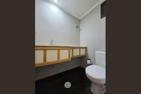 Apartamento para alugar com 180m², 4 quartos e 3 vagas Apartamento para alugar com 180m², 4 quartos e 3 vagasLavabo