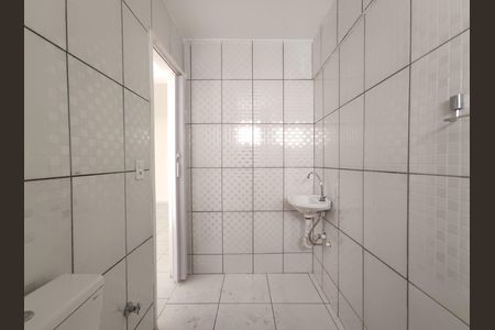 Banheiro de kitnet/studio para alugar com 1 quarto, 30m² em Jardim Oriental, São Paulo